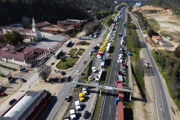 4 زلازل قوية متتالية تهز تشيلي