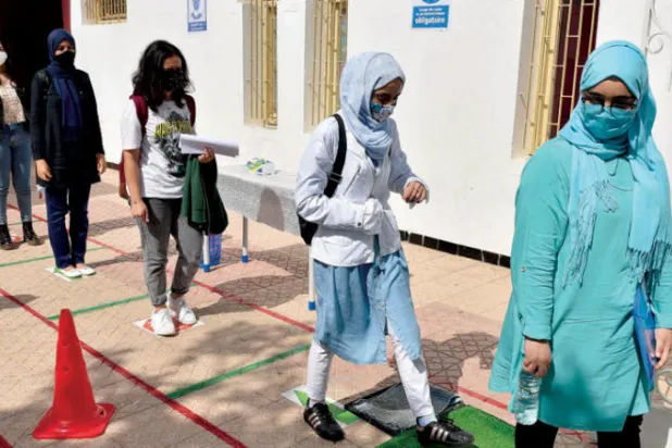 المغرب يغلق الدار البيضاء بعد ازدياد البؤر الوبائية