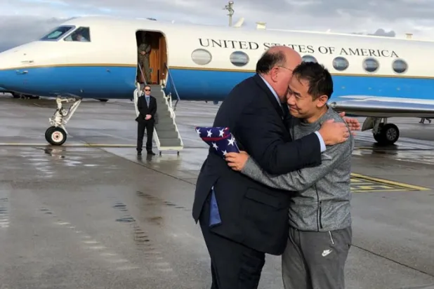 İran’daki eski bir mahkuma göre İran derin devleti, Washington düşmanlığını “hayatta kalmanın sırrı” olarak görüyor