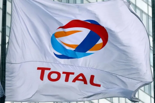 «توتال» الفرنسية تتفق مع أوغندا على مد خط أنابيب لنقل النفط