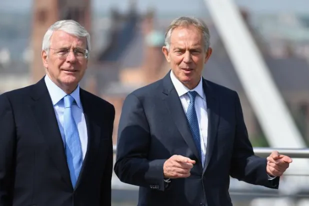 رئيسا وزراء بريطانيان سابقان ينتقدان جونسون بسبب مشروع قانون «بريكست»