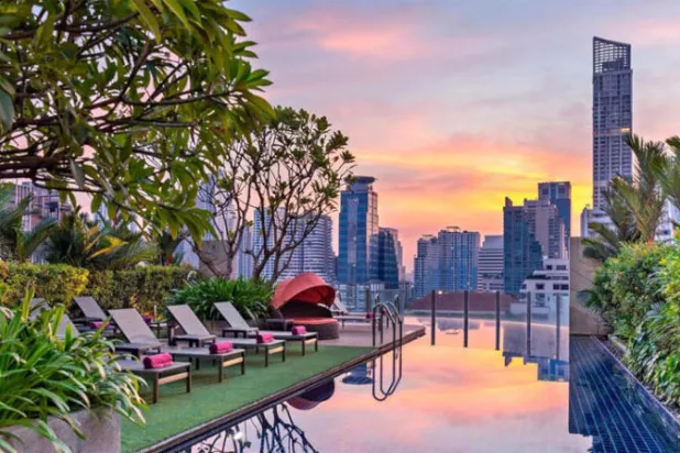 تايلاند ترفع المنح النقدية لتجنب الأسوأ