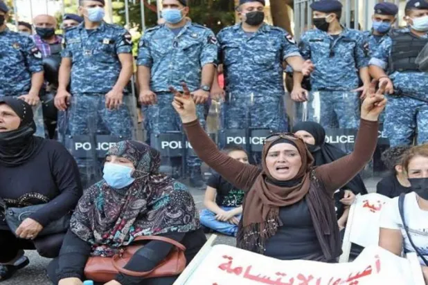 Lübnan'daki merkez hapishanesi, koronavirüsün yayılmasının ardından kontrolden çıktı