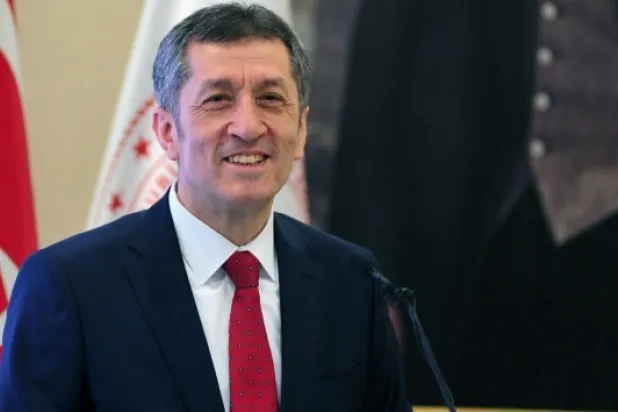 Bakan Selçuk, EBA'da yaşanan yoğunluk üzerine açıklamalarda bulundu