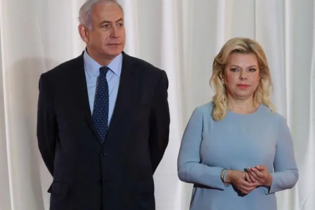 Netanyahu ve eşinin kirli çamaşırlarını yanlarında getirmeleri ABD’yi rahatsız ediyor