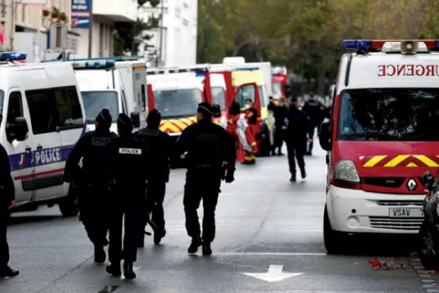 الأجهزة الأمنية تسعى إلى تحديد الهوية الحقيقية لمرتكب هجوم باريس