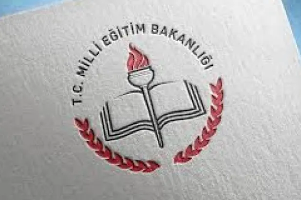 MEB: 'Pazartesi'den itibaren mesleki ve teknik liseler yüz yüze uygulamalı eğitime başlayacak'