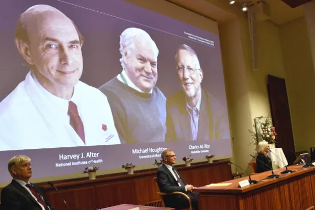 أميركيان وبريطاني يفوزون بجائزة نوبل للطب  لعام 2020