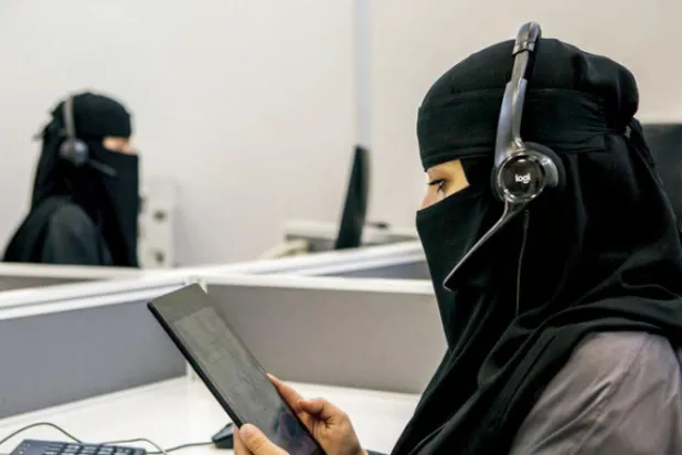 سياسات التمكين الاقتصادي للمرأة توسع آفاق العمل في السعودية