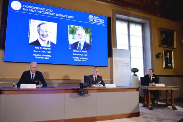 «نوبل الاقتصاد» للأميركيين بول ميلغروم وروبرت ويلسون
