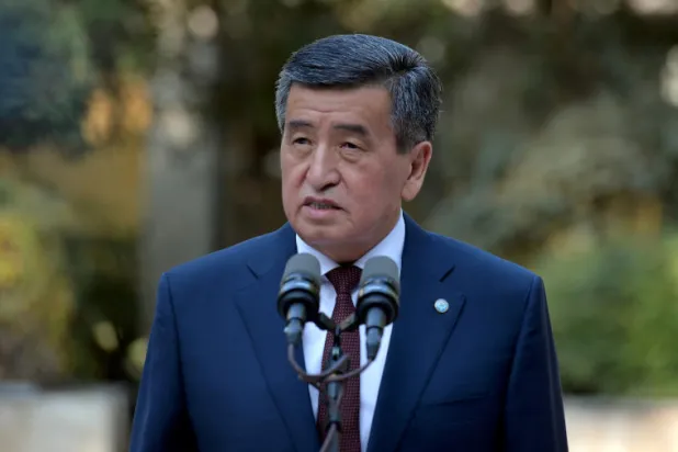 بعد موجة من الاحتجاجات... رئيس قرغيزستان يعلن استقالته