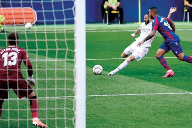 برشلونة يتطلع لإعادة توازنه أمام خيتافي في الدوري الإسباني