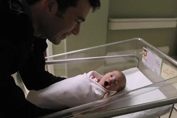 مقابل خدمات مجانية... تسمية طفلة على اسم شركة لتزويد الإنترنت