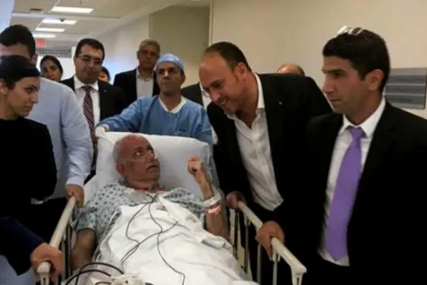عريقات يتعالج  من «كورونا» في إسرائيل
