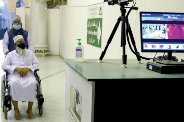 «الصحة العالمية» تشيد بالإجراءات السعودية بعد إعادة فتح الأماكن المقدسة للمعتمرين والزوار