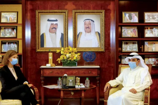 الخارجية الكويتية تطالب فرنسابوقف التصريحات المسيئة للأديان