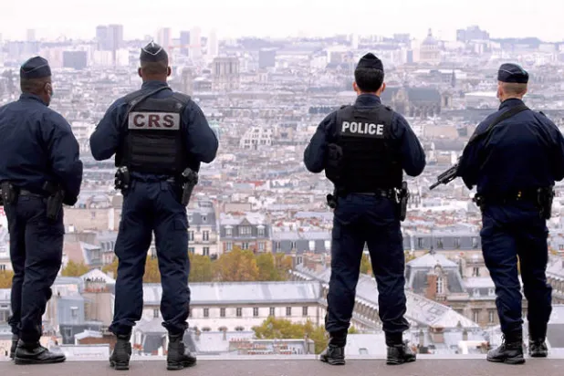 فرنسا تحذّر رعاياها: التهديد في كل مكان