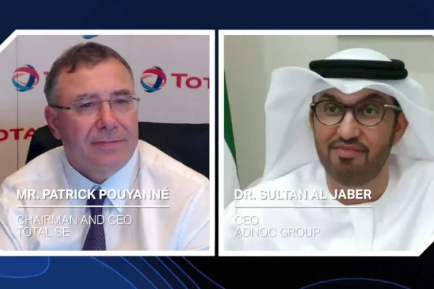 «أدنوك» و«توتال» توقعان اتفاقية مشروعات للحد من انبعاثات الكربون والتقاطه