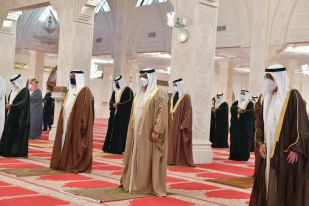 Bahreyn Başbakanı el-Halife toprağa verildi