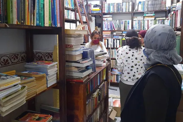 Tunus'un en meşhur kitapçısı, iflas tehdidi altında