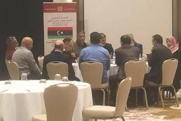 أعضاء «النواب» الليبي يبحثون في طنجة انتخاب رئيس جديد... و«تحكّم الميليشيات»