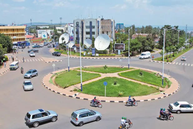 وزير مالية رواندا يحذر من احتمال عجز بلاده عن سداد ديونها