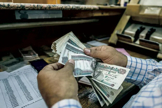 مصر: تراجع دعم المواد البترولية 77 % إلى 1.19 مليار دولار