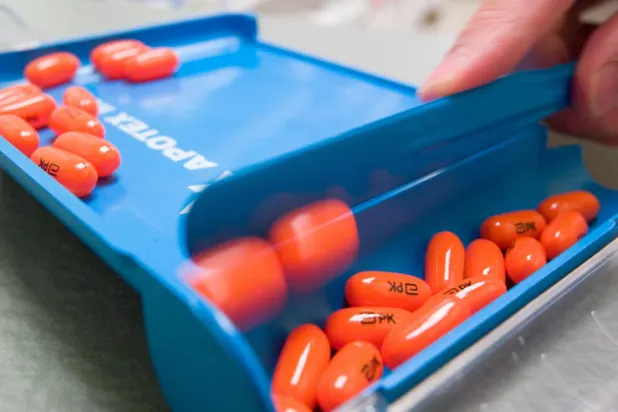 كندا تمنع تصدير عدد من الأدوية إلى الولايات المتحدة