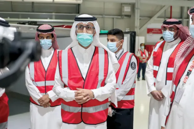 السعودية تخطط لتوزيع اللقاح على 70 % من السكان بنهاية 2021