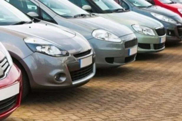 Japonya benzinli araçlar satışını yasaklıyor