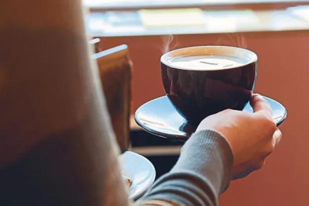 دراسة تنصح بتناول كوب من القهوة قبل التمرينات الرياضية