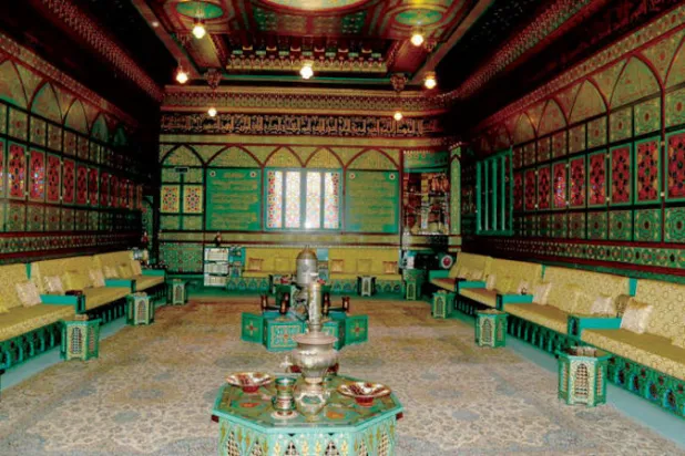 صالون بالطراز الإسلامي