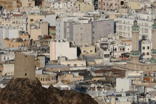 Umman kara, deniz ve hava sınırlarını kapatıyor