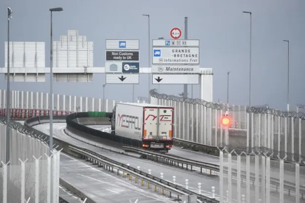 بريطانيا تنشر نص الاتفاق التجاري مع الاتحاد الأوروبي