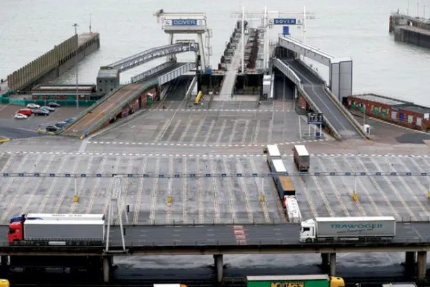 أول ملامح ما بعد «بريكست»... استقرار في النقل والأسواق ومخاوف غلاء