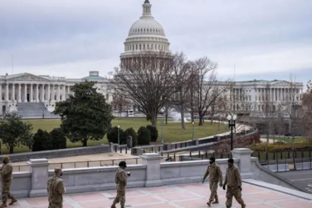 ٹرمپ نے بائیڈن کے افتتاح کا کیا بائیکاٹ اور وہ خود مواخذہ کے مطالبات میں گھرے ہیں