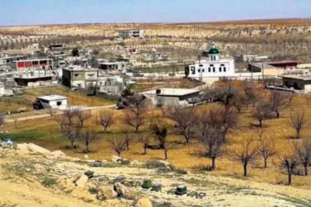 إطلاق نار على بلدة لبنانية حدودية مع سوريا يحيي المخاوف من تهجير سكانها