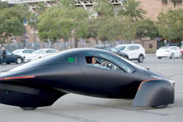 سيارة كهربائية لا تحتاج إلى الشحن