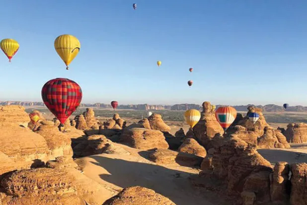 من الفعاليات التي تشهدها العلا