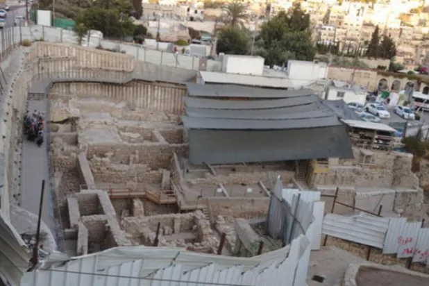 Mescid-i Aksa Camii'nin temelleri altında yapılan kazılar Filistinlileri alarma geçirdi