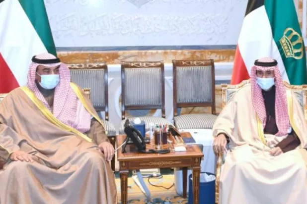 Kuveyt Başbakanı hükümetin istifasını Emir’e sundu