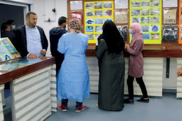 ليبيون يبحثون عن أقاربهم بين متعلقات ضحايا «مقابر ترهونة»