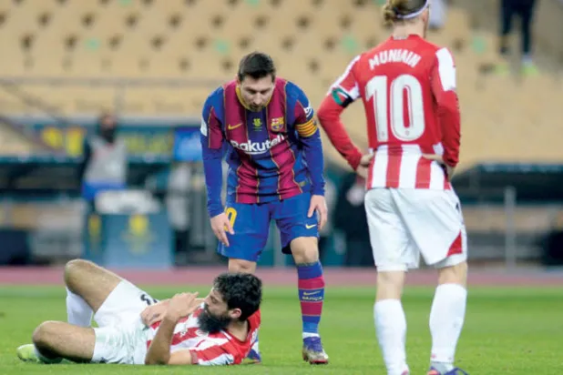 حصول ميسي على بطاقة حمراء يظهره أنه مجرد إنسان