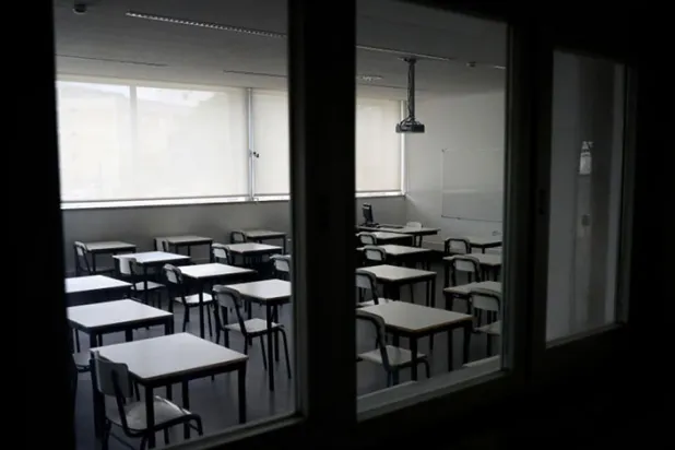 Öğrenciler, Uluslararası Eğitim Günü’nü okullarından uzakta geçiriyorlar