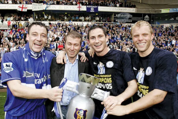 هل بالفعل تم التعاقد مع لامبارد بسبب اسمه الكبير كلاعب؟ (رويترز)