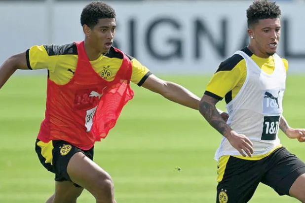 سانشو وبيلينغهام لم يكن بإمكانهما الانتقال إلى دورتموند من مانشستر سيتي وبرمنغهام بموجب القواعد الجديدة (غيتي)