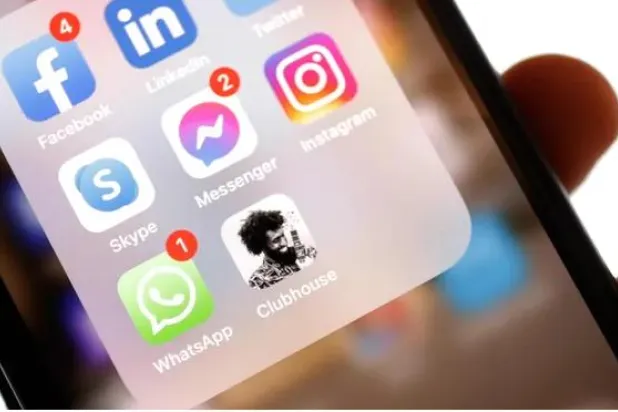 «كلوب هاوس»... تطبيق أميركي غير خاضع للرقابة يجتذب الصينيين