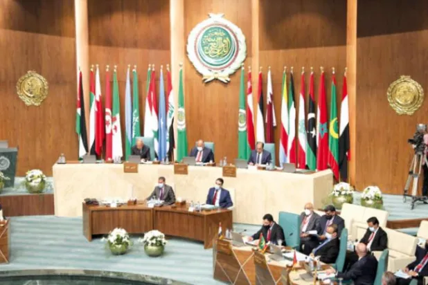 Arap Bakanlar Konseyi'nin dün Kahire'deki açılış oturumunun bir parçası (EPA)