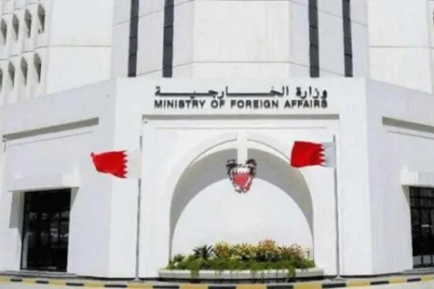 البحرين: استهداف الحوثيين مطار أبها «انتهاك صارخ» للقانون الدولي