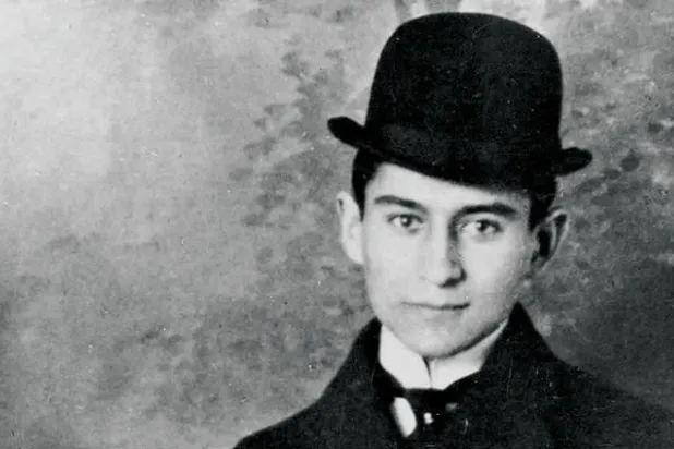 كافكا... التشظي بوصفه حالة مركزية